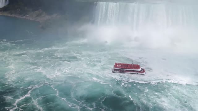 Maria does Niagara