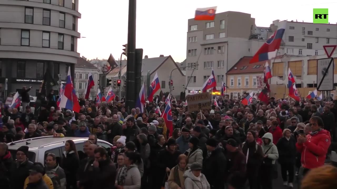 Yankee go home!' | Massive anti-NATO rally in Slovakia