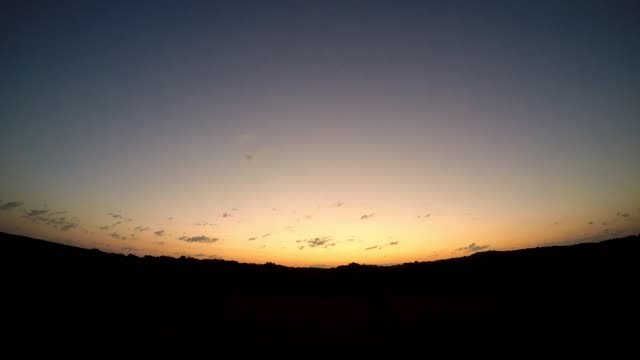 Sun Rise 10 10 22 46f/8c