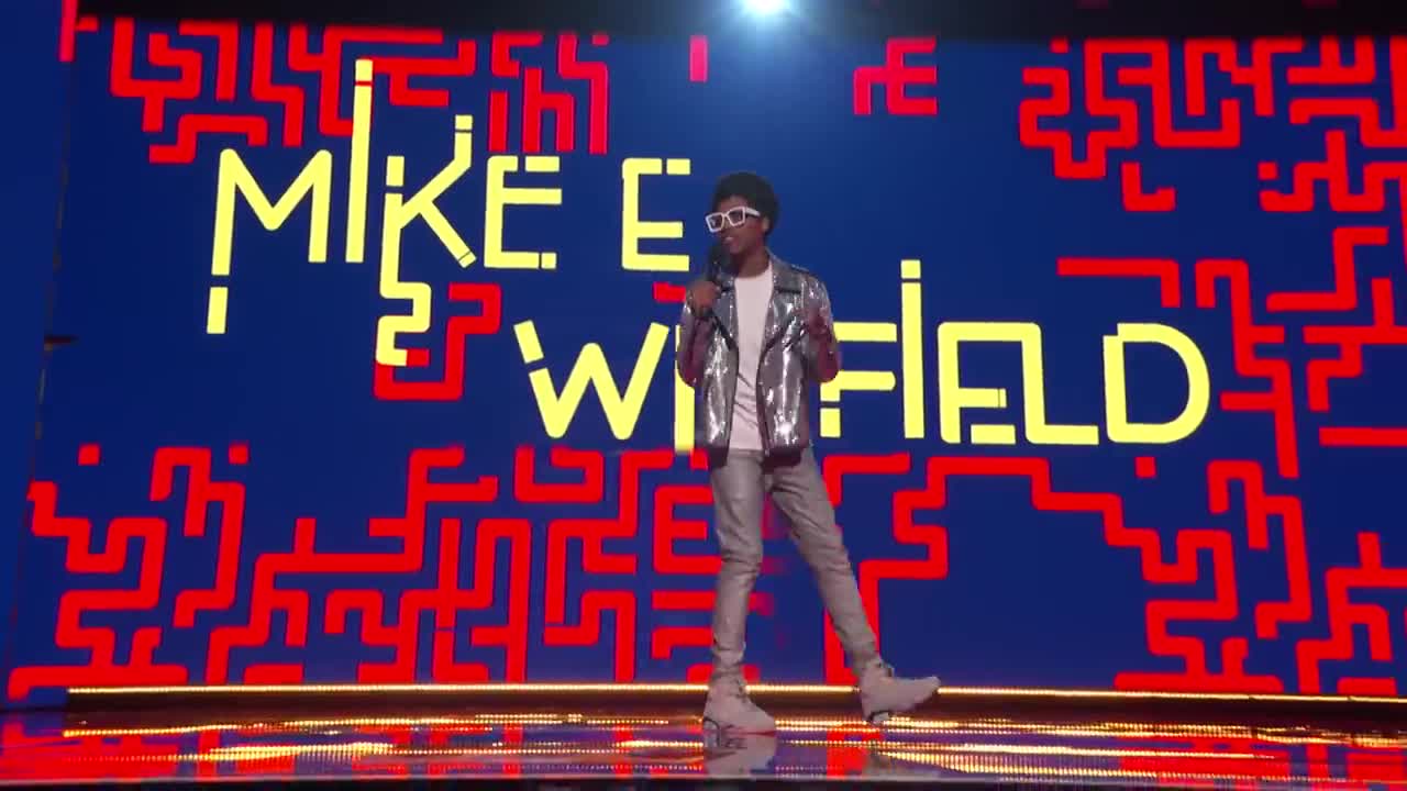 Mike E. Winfield Brings The Laughs With His Funny Stand-Up Comedy | AGT Finals 2022