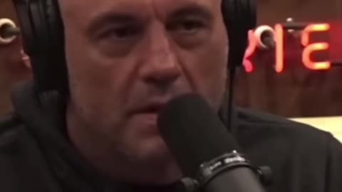 Joe Rogan: IMAGINE MILIONS OF DONALD TRUMPS AS ROBOTS!!