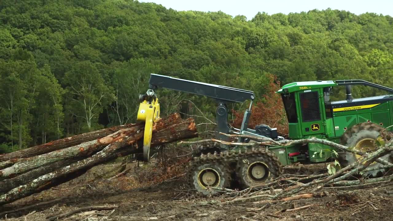 768L-II Bogie Skidder _ Matt Owens Logging Inc. _ John Deere Forestry