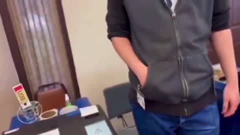 Voting Machines Not Working In AZ, Worker Tries To Stop Voter From Recording