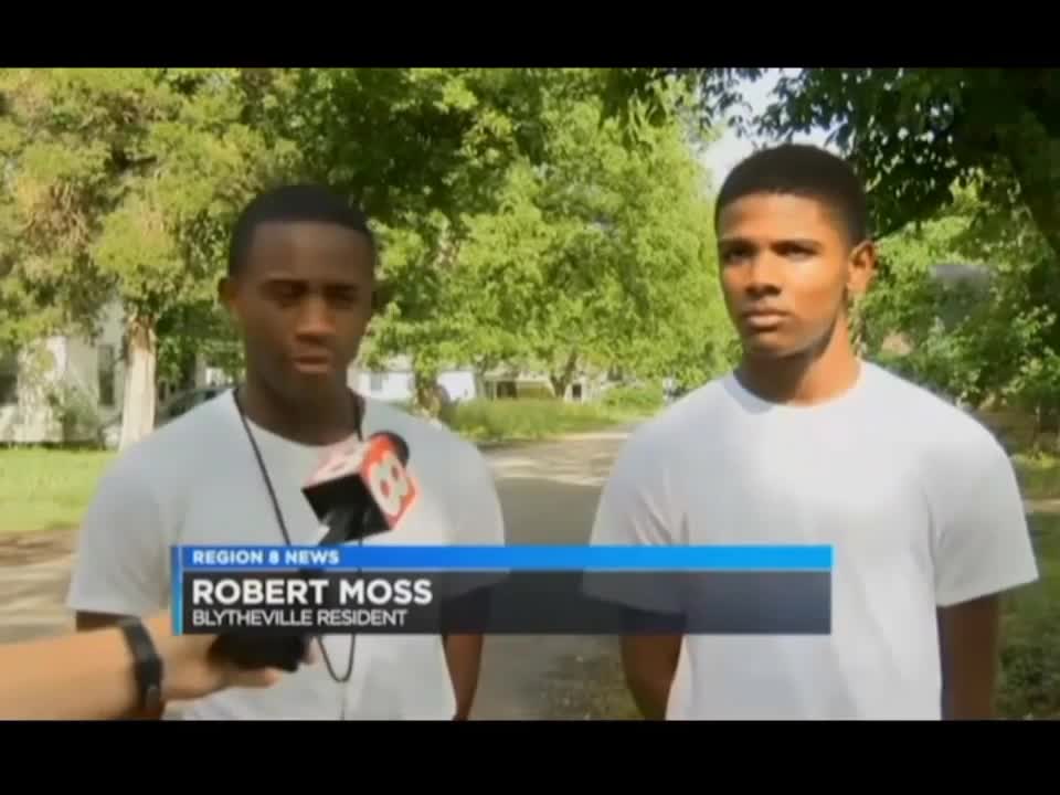 Dey drop dey HOT POCKET!!!