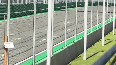 1/5 - Beastly V10 Revs: Ferrari F1 2004 Real Sound Experience | Assetto Corsa