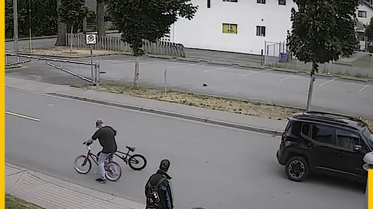 Bungling Bandits: Hilarious Heist Fails