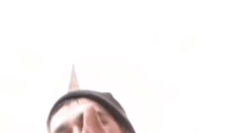 8 czerwonych kartek