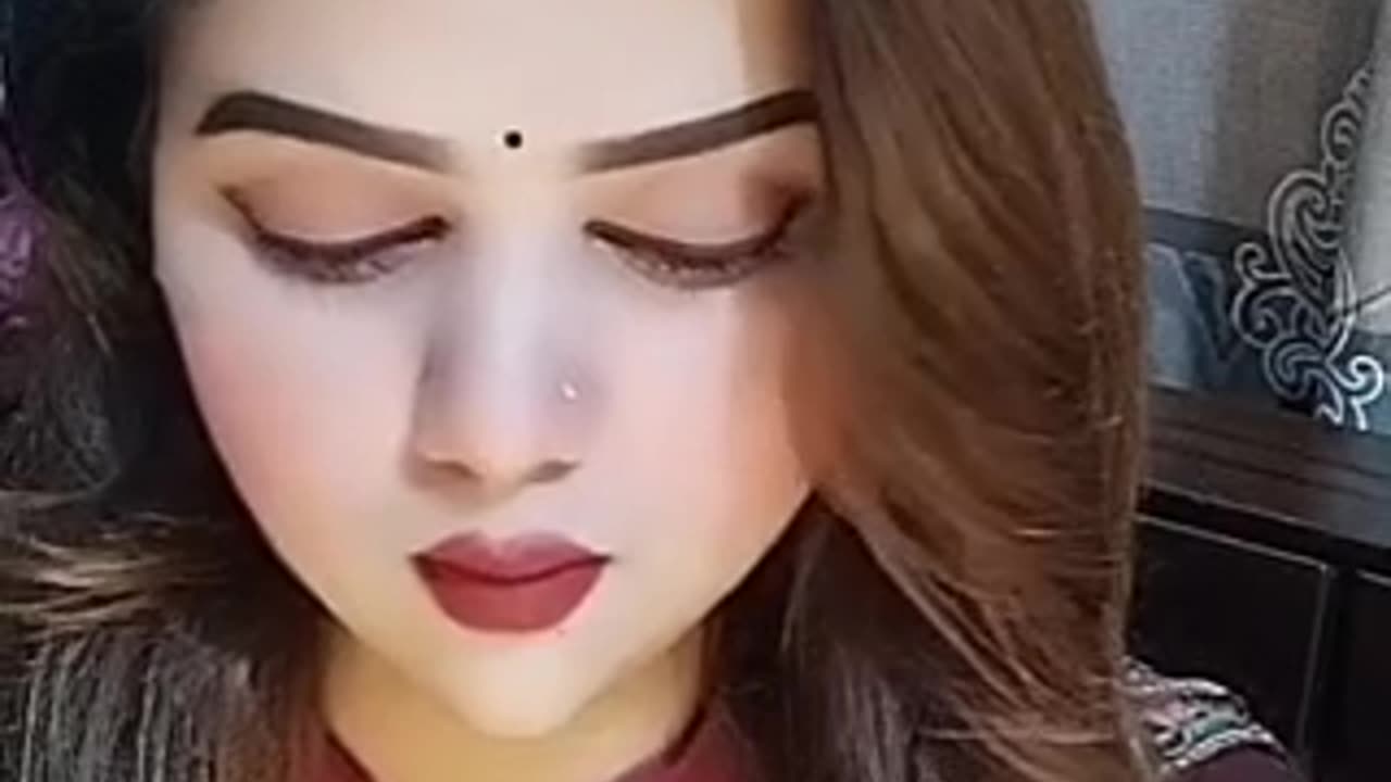 Pencil Live Ka Items girls NIDHE Privets Show Episode -1
