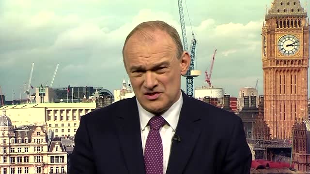 'A lame duck PM': UK opposition call for election