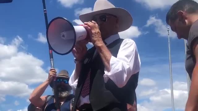 Bob Katter addreses Canberra Rally