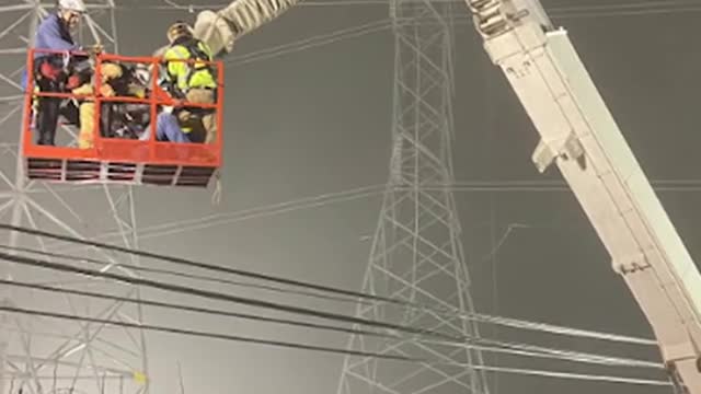 A small plane dangled 100 feet in the air after hitting a power tower in Maryland