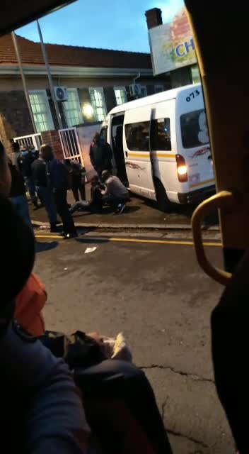 Cop shot in taxi attacks