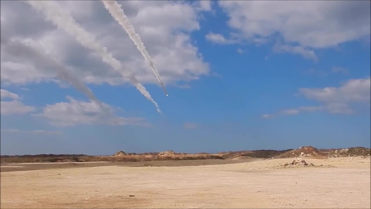 Oniks Mass Launches At Targets WAR: