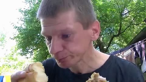 Major Suchodolski na wyścigach! (Gastrofaza)