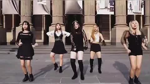 [KPOP IN PUBLIC] RED VELVET