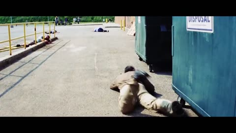 Escape To The Shopping Mall - Dawn Of The Dead (2004) - All Action