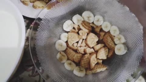 creamy banana biscuits pudding recipe!! kids favorite dish!!