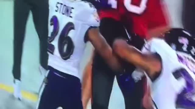 Mike Evans with a great catch from Tom Brady