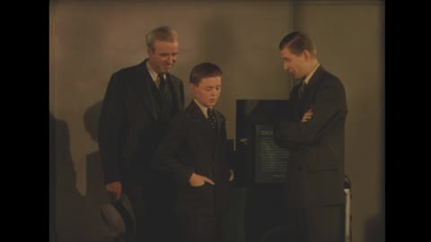 Conservative Family Wins Back Daughter from Lefty Boyfriend (1939 Colorized)