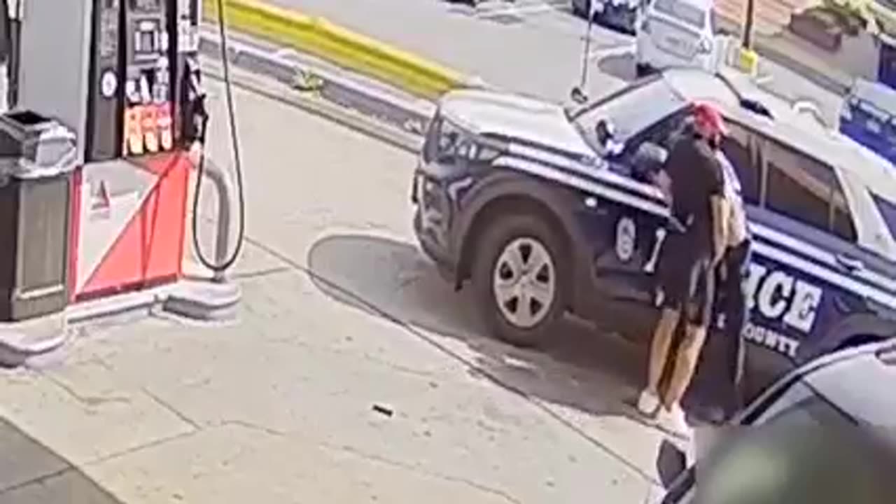 Karate In A Street Fight