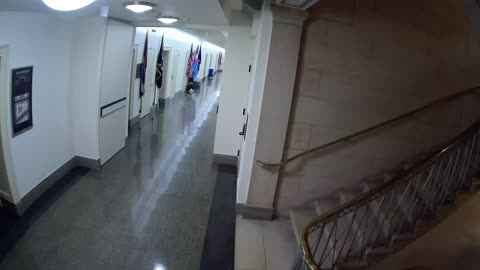 3244LHOB02Stair04_2021-01-05_19h00min01s743ms.mp4