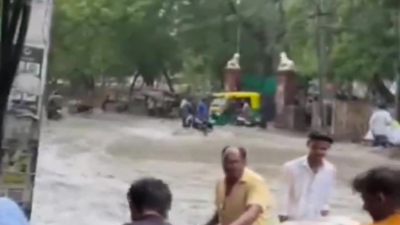 Massive flood due heavy rains in Bikaner of Rajasthan, India (06/29/2024)