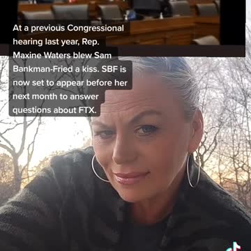 Maxine Waters needs to recuse herself