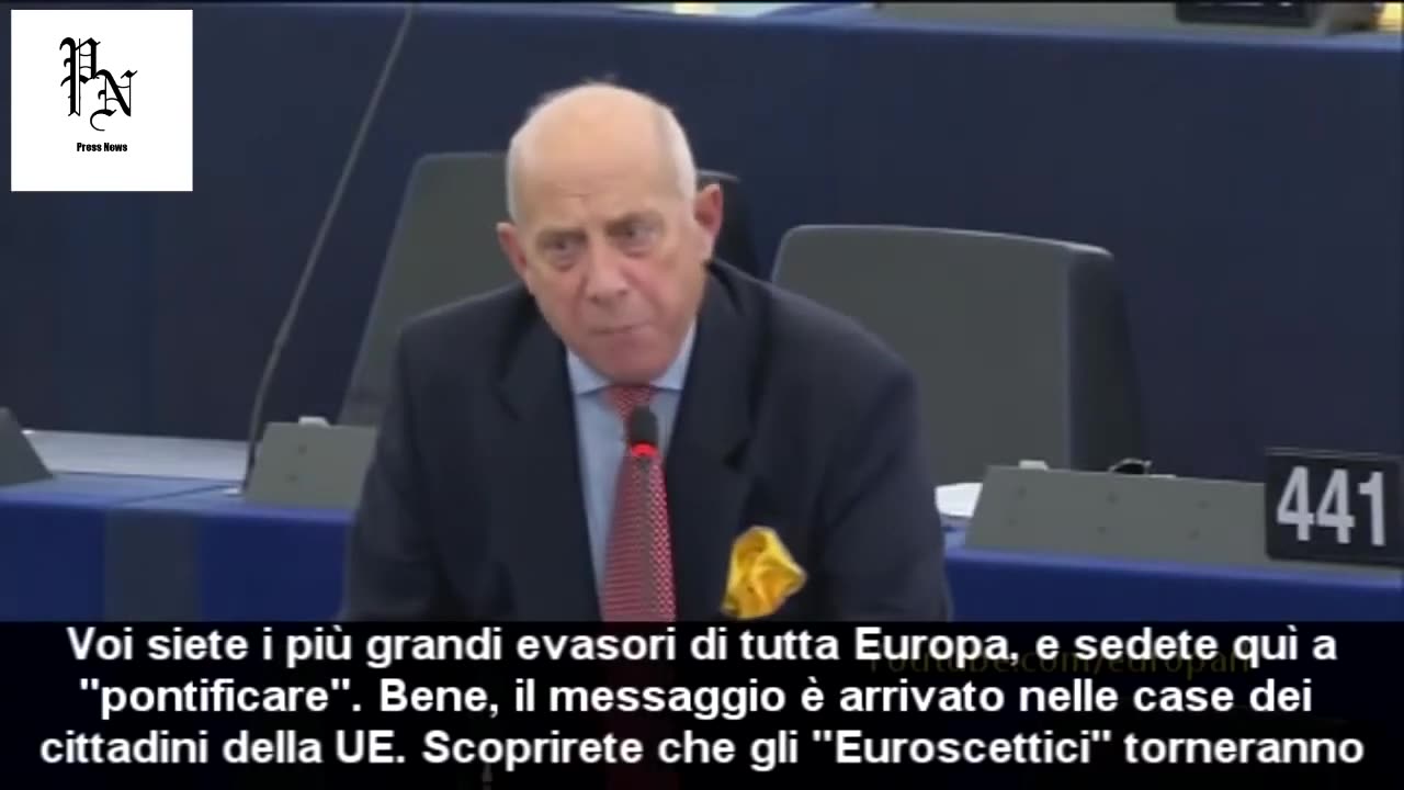 Quando dissero al parlamento UE:gli euroscettici vi impiccheranno e avranno ragione!voi siete i più grandi evasori fiscali del mondo che non pagate le tasse dovute DOCUMENTARIO TUTTI I POLITICI SONO GLI SCHIAVI E I CAMERIERI DEI BANCHIERI LORO PADRONI