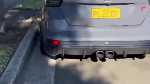 Double Trouble! 😈🚨 Ford Focus ST LZ & Volkswagen Golf R MK7.5 ‘LED Rego Keytag’ showcase! 🚗🔗