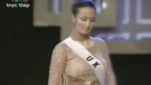 Miss Universe 2008 - Ao Dai competition