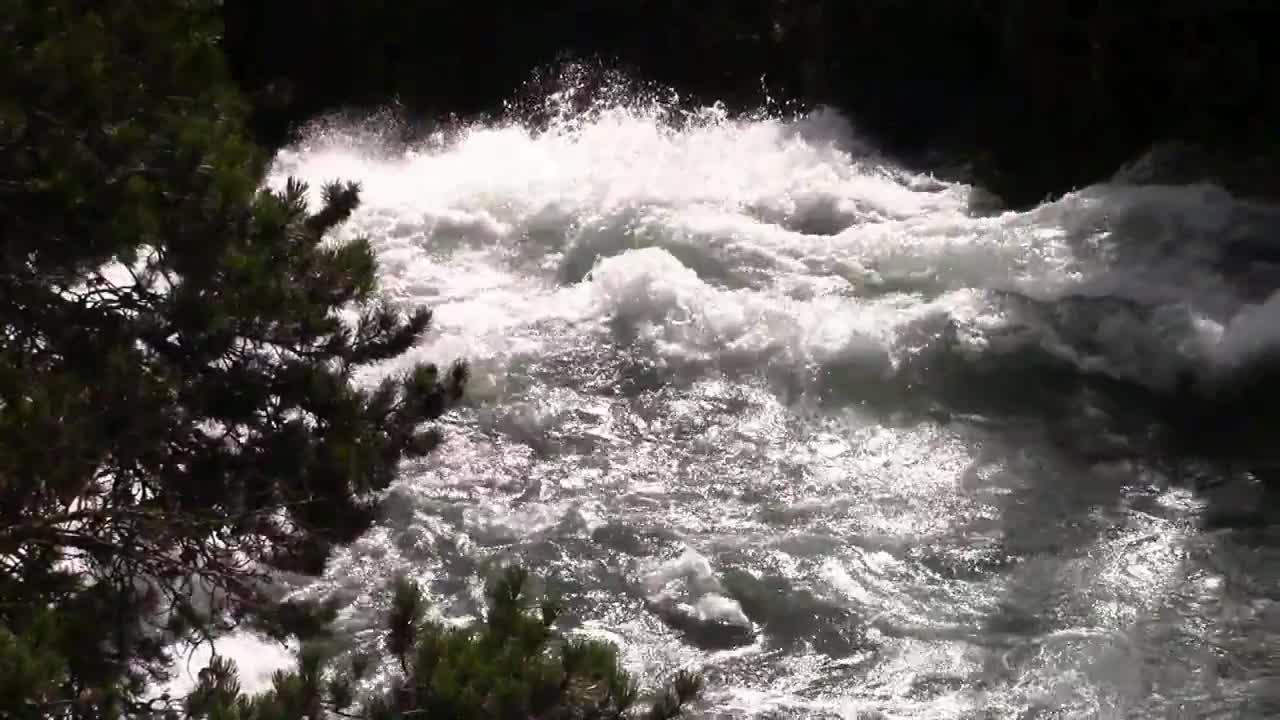 Upper Yellowstone Falls in Yellowstone National Park