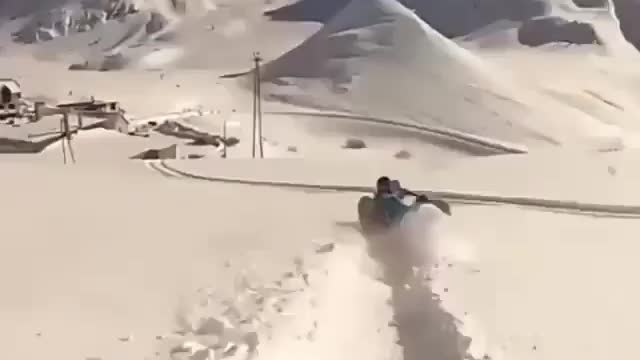 Snow kayak! 😂