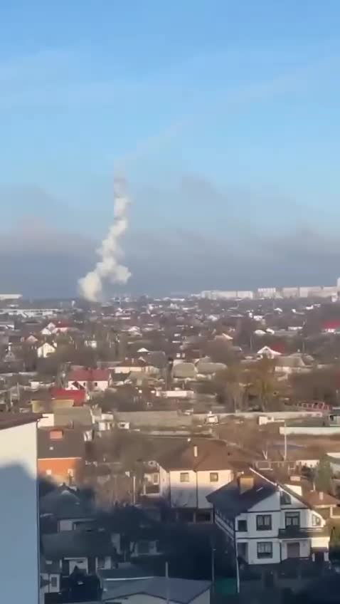 A missile and bomb attack was carried out on the Zhuliany airfield in Kyiv