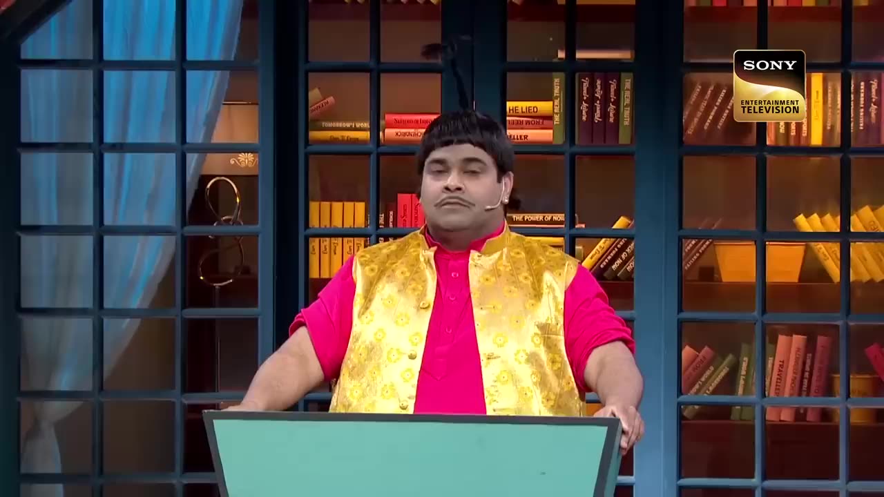 Guddu ने सुनाया Akshay Kumar पर लिखा हुआ Funny Essay | Best Of The Kapil Sharma Show