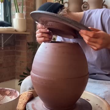 MY FAVORITE MOON JAR