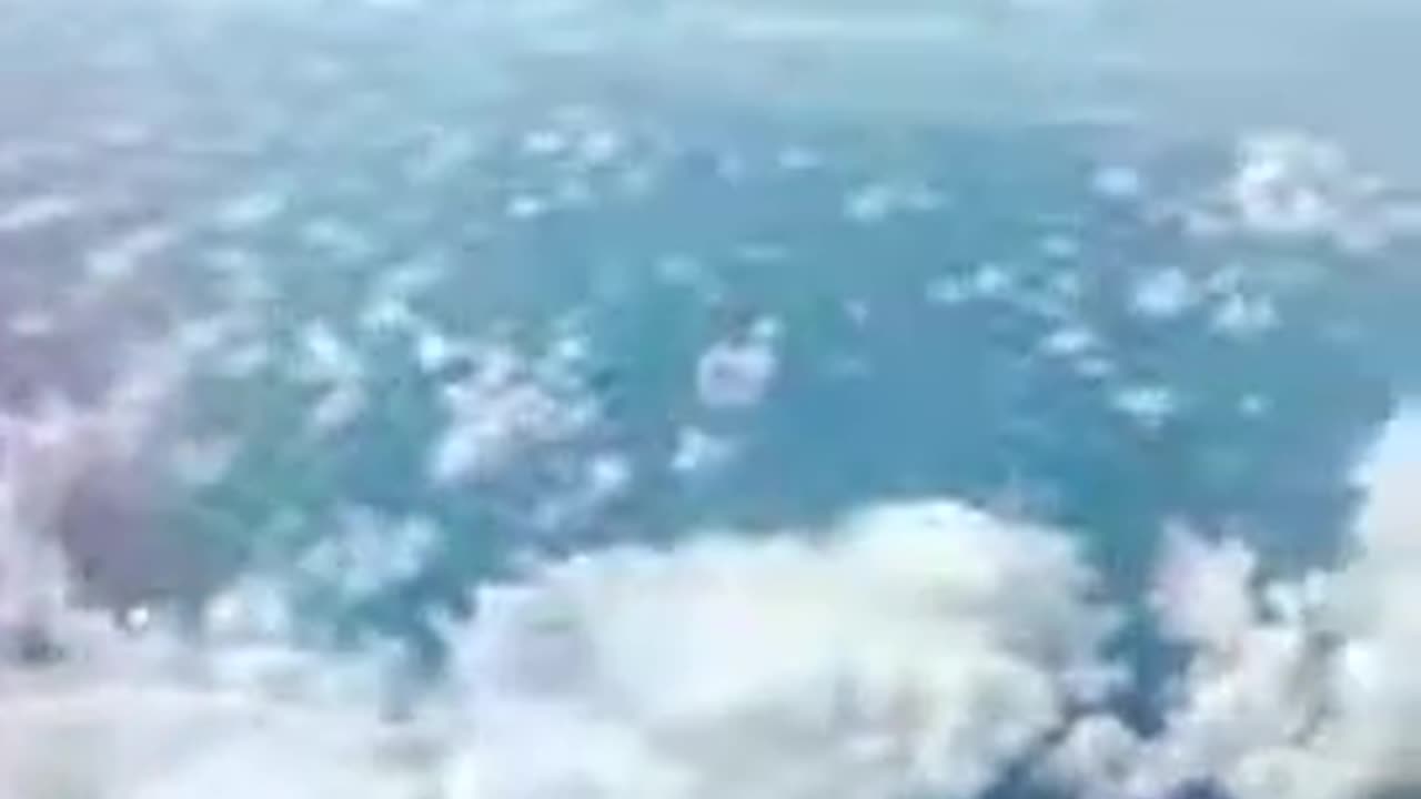 20180221文贵先生视频¹：被盗国贼宣传的一无是处的美帝国主义！咋这么自然！这么多别墅呢？而且都是私人拥有！