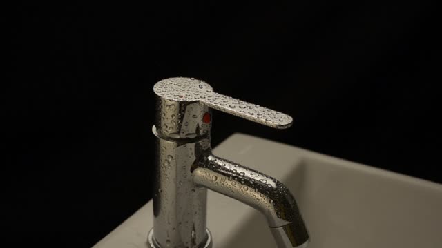 Manufacturers of Crystal Faucets bathroom taps