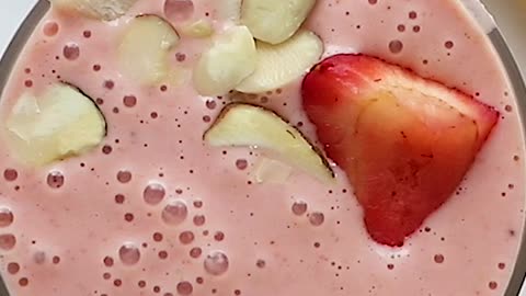 Simple banana and strawberry smoothie