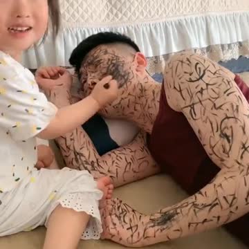 Daughter is a debt of father ,baby_funny