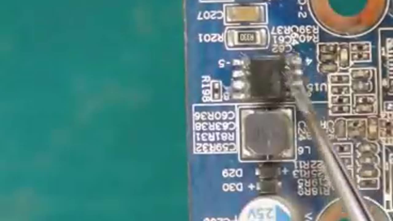 A Guide to Soldering Electronic Components, including Avalon 821 PMU - Video Tutorial