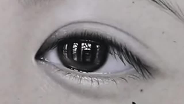 How to draw a realistic eye & eyebrow