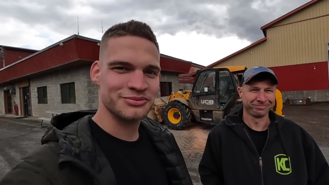 Tour of Rotary Milking Parlor