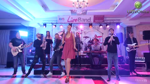 LIVE BAND KRUSEVAC & Milena Djukic - STA CE MI SALVARE