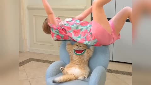 Unleashing Giggles: Hilarious Animal Antics That Will Make Your Day" very funny cattey 😜🤣