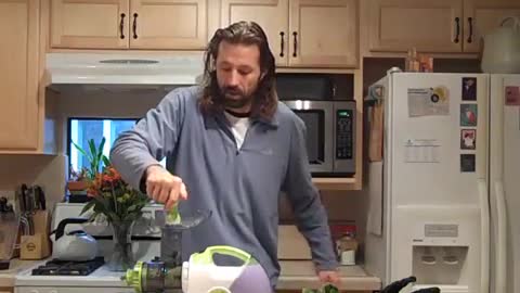 MY FAVORITE HEALING TONIC JUICE RECIPE for HYDRATION! - Nov 30th 2010