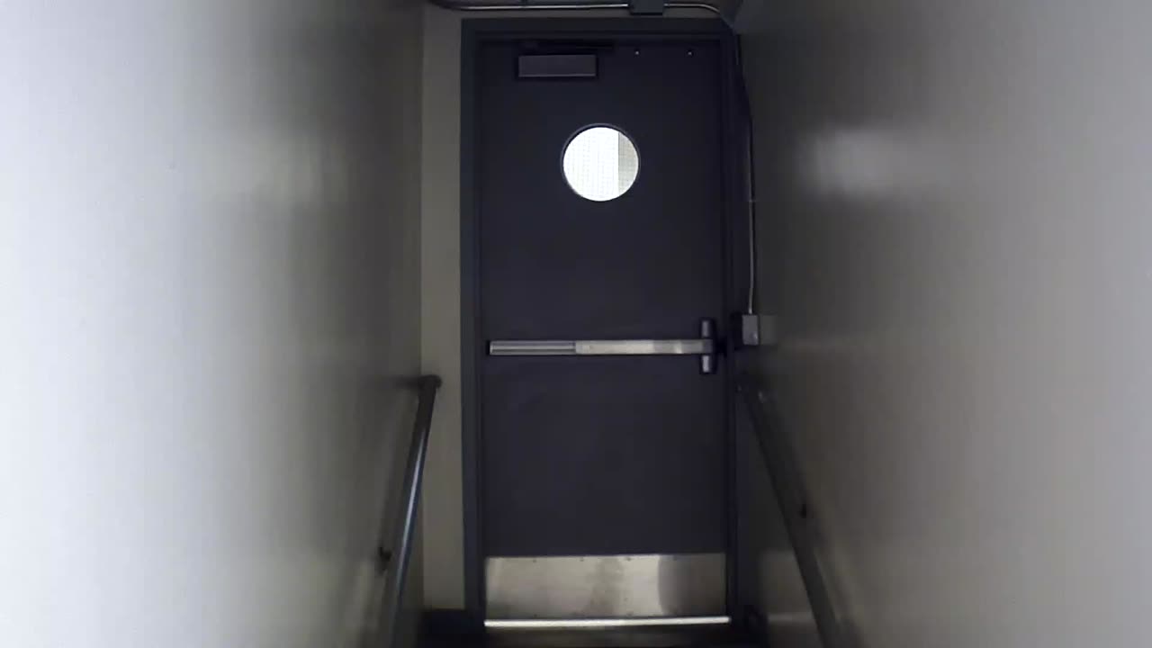 6113RHOBGRSWStair7_2021-01-06_01h40min01s100ms.mp4