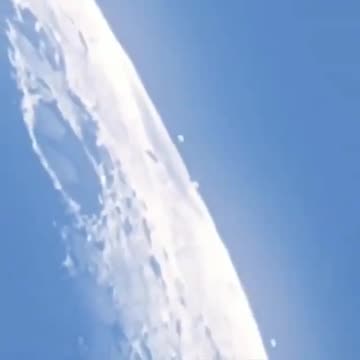 그들이 달을 인류에게서 숨긴 이유=외계문명.AVI