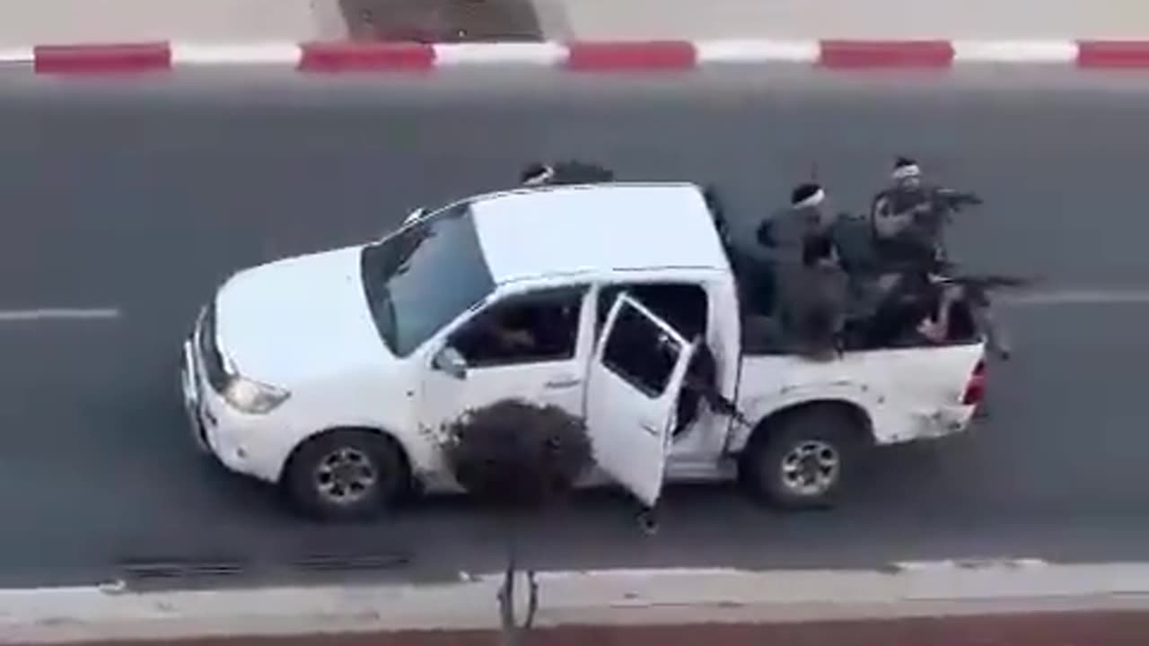 Hamas Ground Soldiers Attacking Civilians In Israel