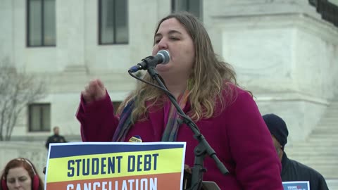 Protesters rally outside SCOTUS in support of student loan relief