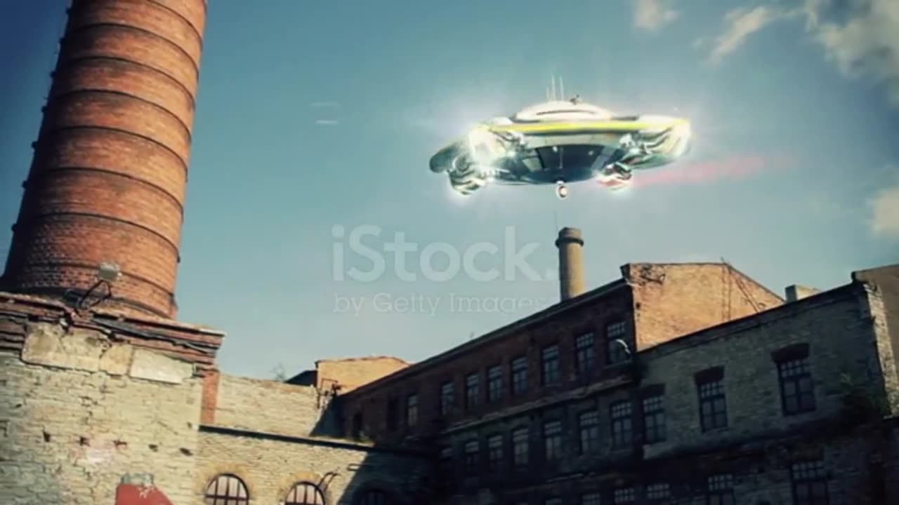 UFO OVER HOUSE